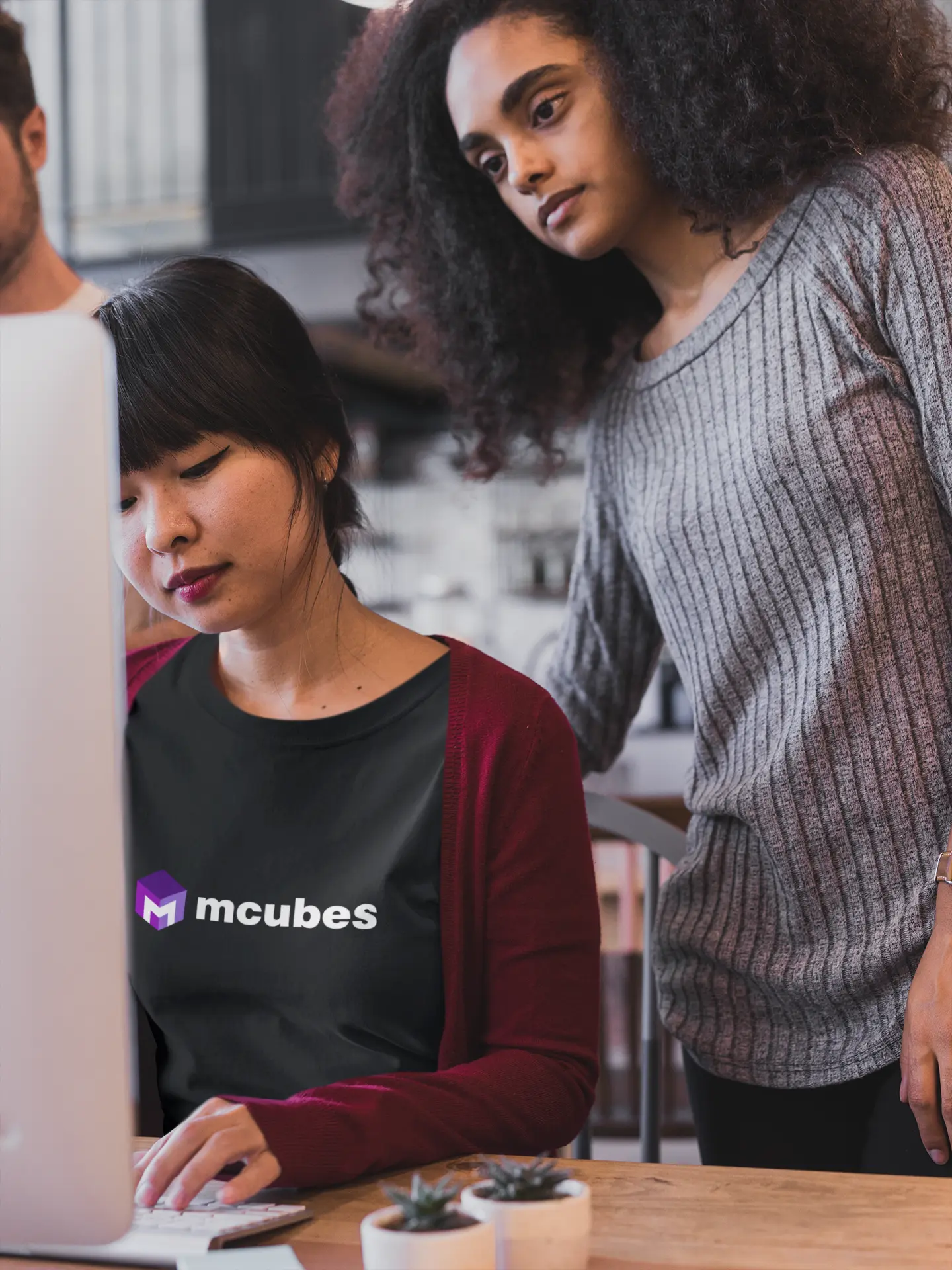 team-mcubes-support-banner