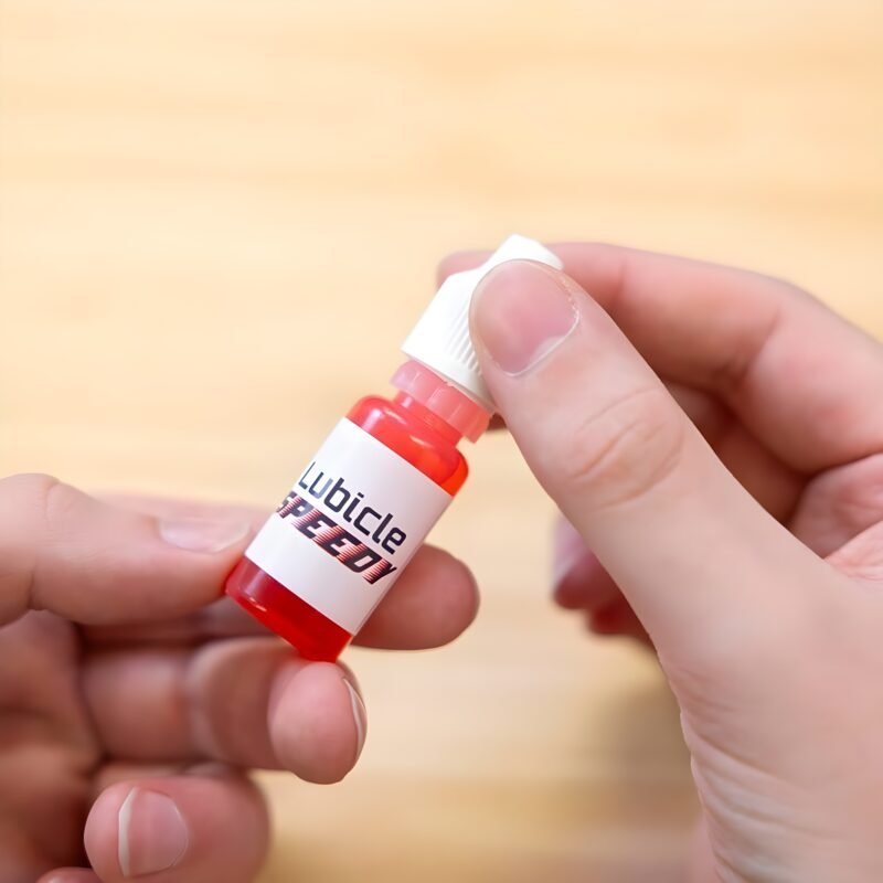 mcubes-cubicle-lubicle-speedy-10-ml-cube-lube-image-1