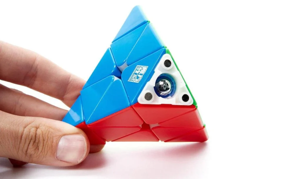 mcubes-india-moyu-rs-pyraminx-magnetic-img-4