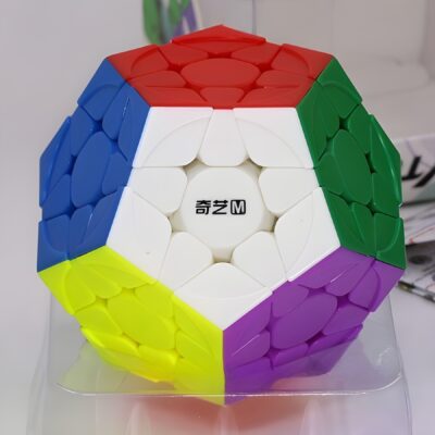 mcubes-india-qiyi-qiheng-s2-megaminx-magnetic-cube-img-2